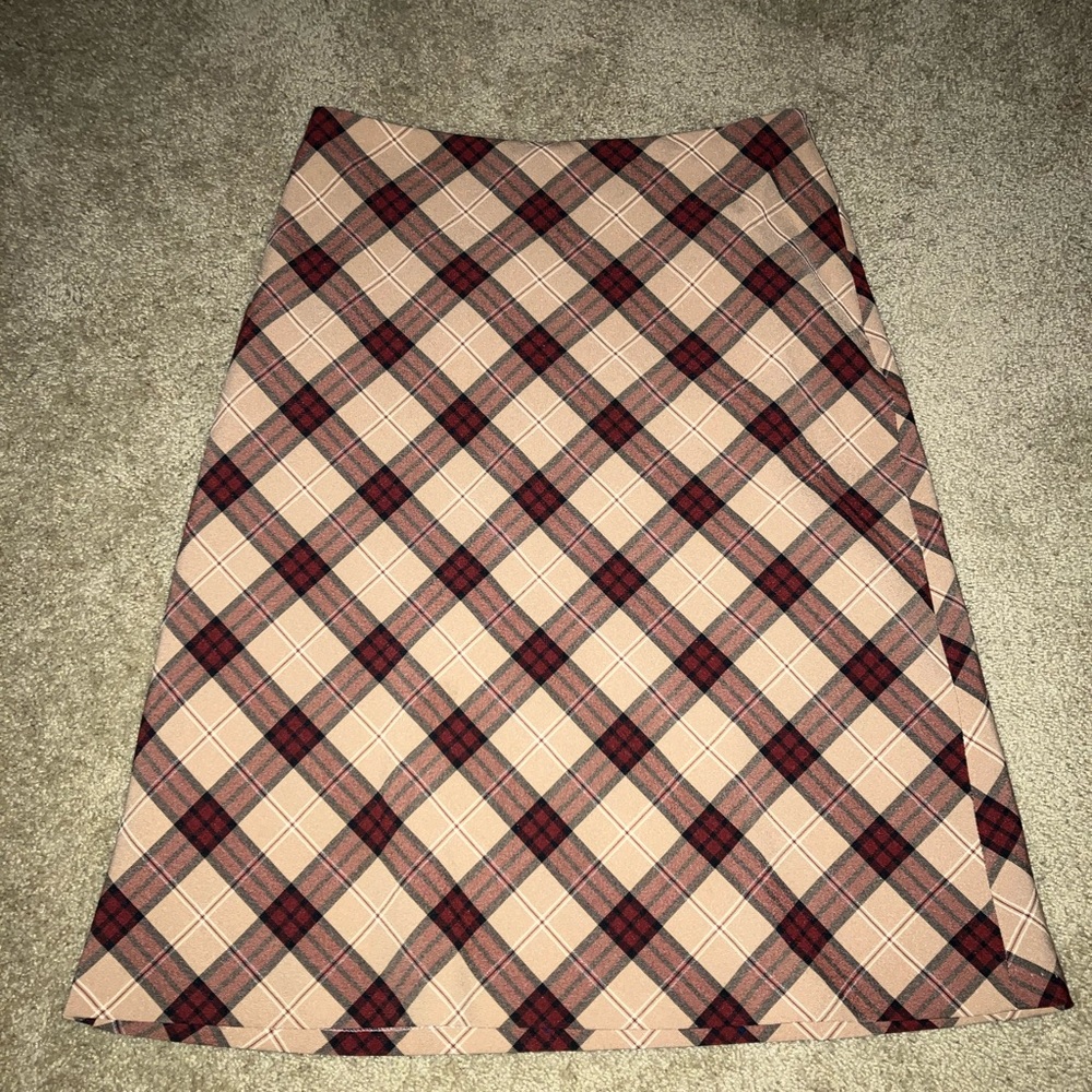 Zara Basic Tan/Maroon Plaid A-Line Skirt, size 6